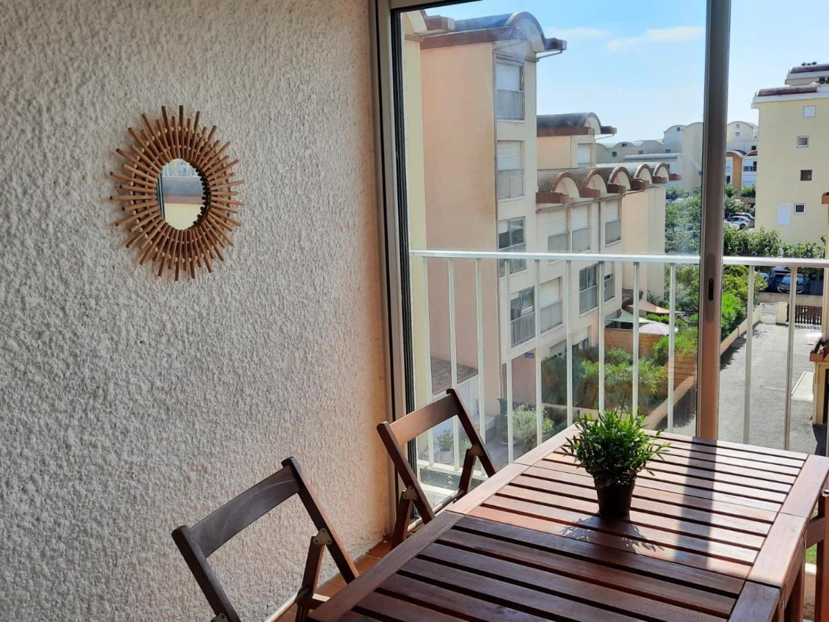 Апартаменты Sur Le Port, Studio Avec Vue Sur La Marina Груиссан Экстерьер фото